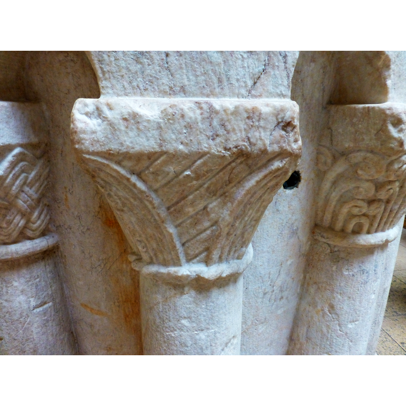 displayed in the Musée national du Moyen Âge (6 Place Paul Painlevé, 75005 Paris, France) and identified as a late-12thC cloister font from the Prieuré Saint-Michel de Grandmont