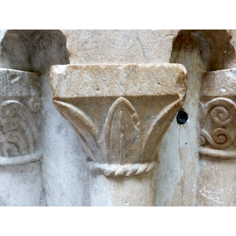 displayed in the Musée national du Moyen Âge (6 Place Paul Painlevé, 75005 Paris, France) and identified as a late-12thC cloister font from the Prieuré Saint-Michel de Grandmont