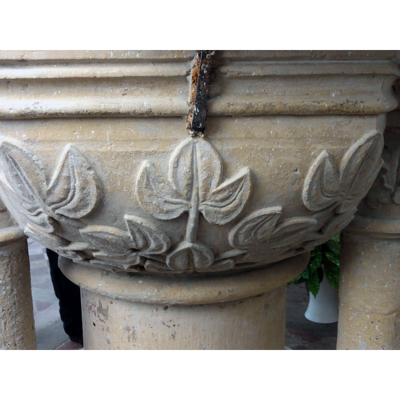 appliqué-type -- notice the large rusty anchor for the cover