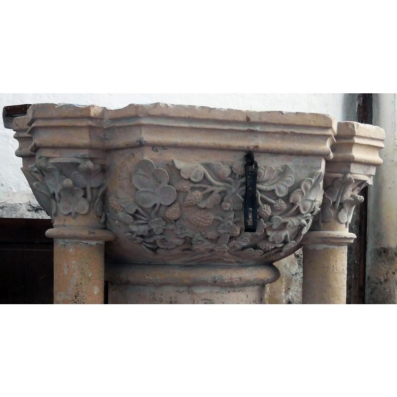 a flat moulding at the top, followed by an angle moulding, a scotia and a roll moulding