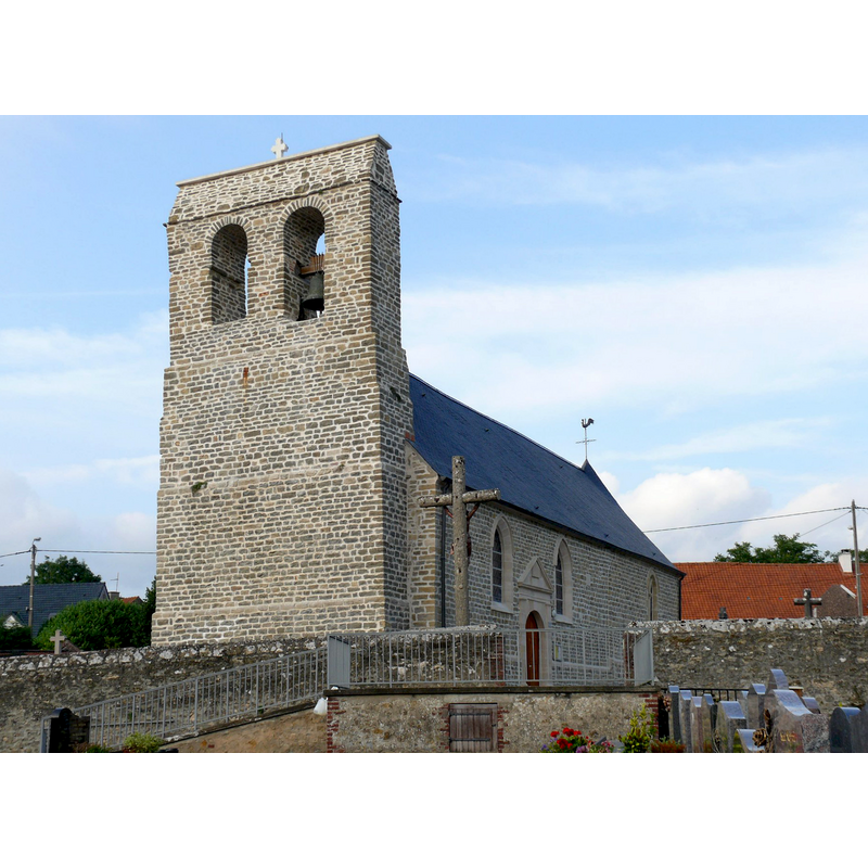 Source caption: "L'église Sainte-Apolline-et-Saint-Wulmer d'Isques (Pas-de-Calais, France)."