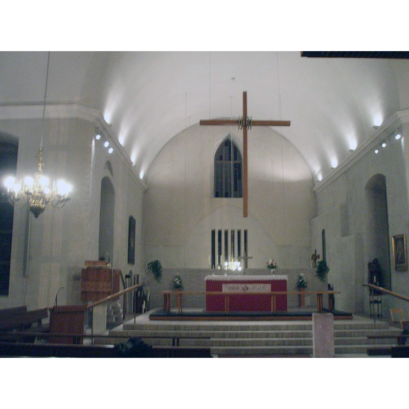 Source caption: "Kirkkonummi medieval church […] The interior was redesigned by architect Olof Hansson in 1959".