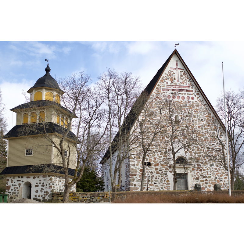 Source caption: "Siuntio church and bell tower from west".