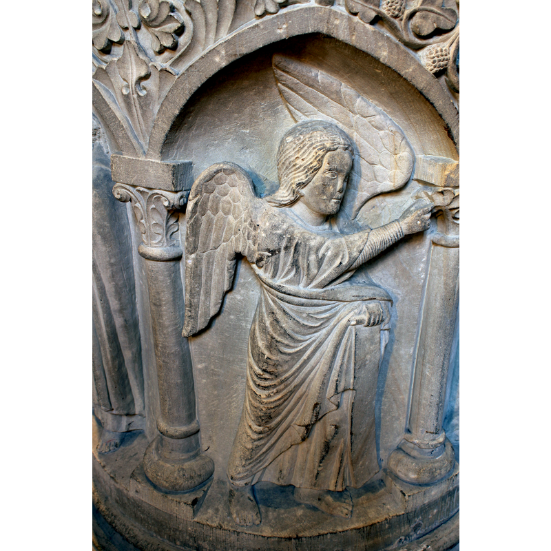 Gabriel holding a scroll in his left hand