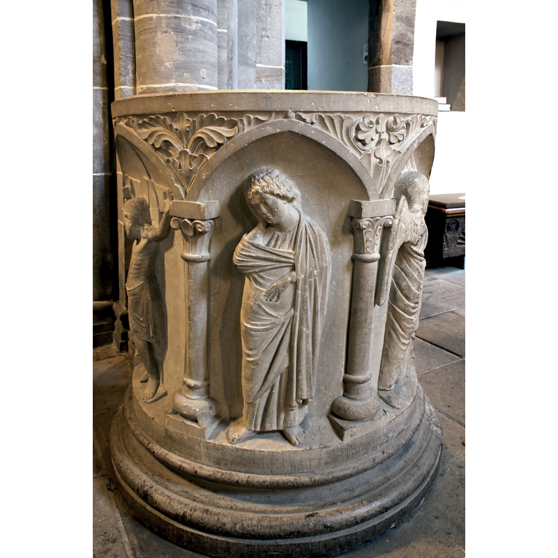 John the Evangelist in the centre arch, part of the Crucifixion scene; in the right arch a partial view of Gabriel