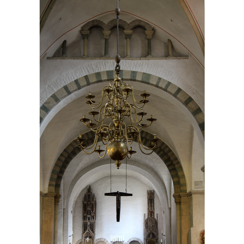 an east gallery above the chancel arch