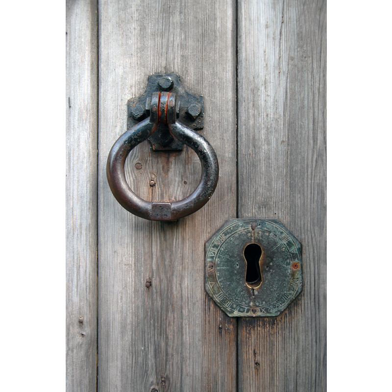 Source caption: "Church of England parish church of St Mary, Sydenham, Oxfordshire: detail of south door, with a keyway made from a brass sundial".