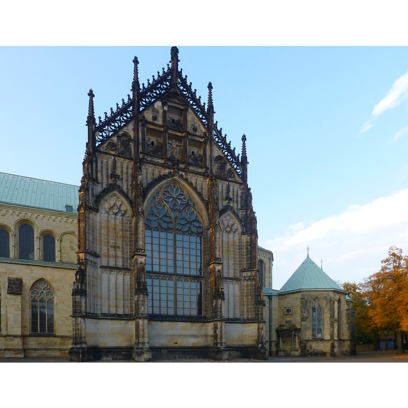 the east transept, south side [NB: there is a also west transept or 'Paradies' in this cathedral]