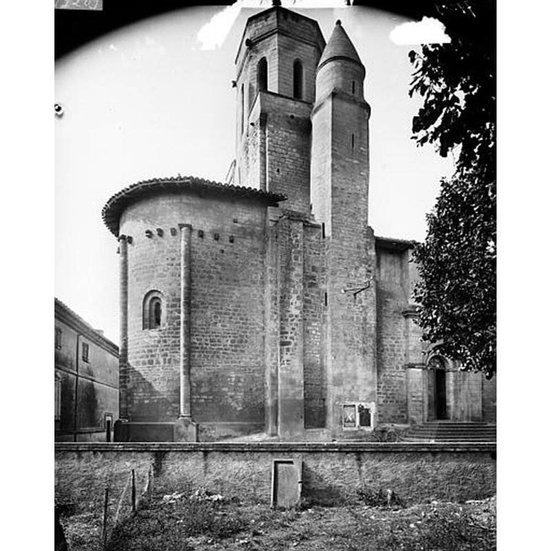the old church before the collapse of the tower in 1951