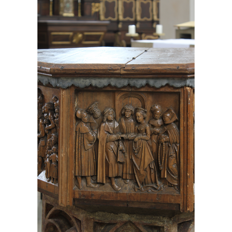 the modern wooden font