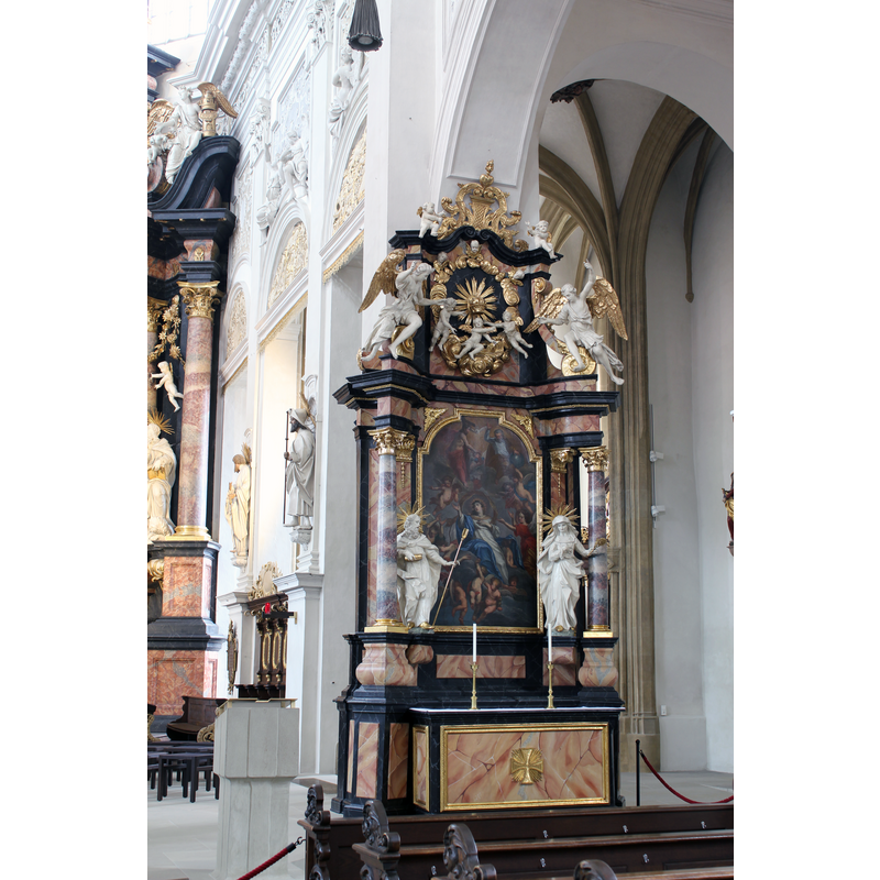 on the south side of the chancel