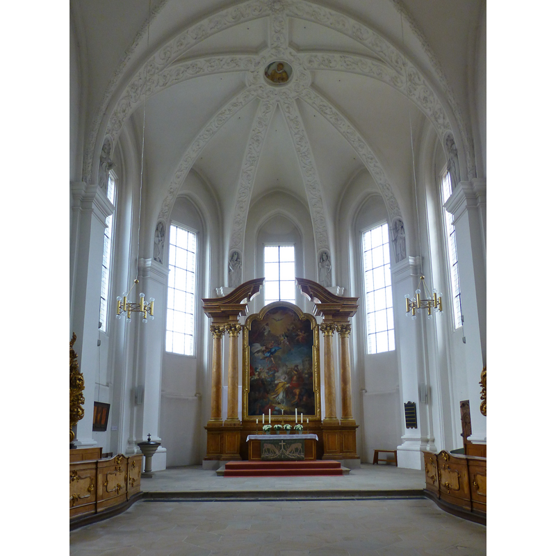 the modern font is use can be seen at the back, to the left [north] of the altar