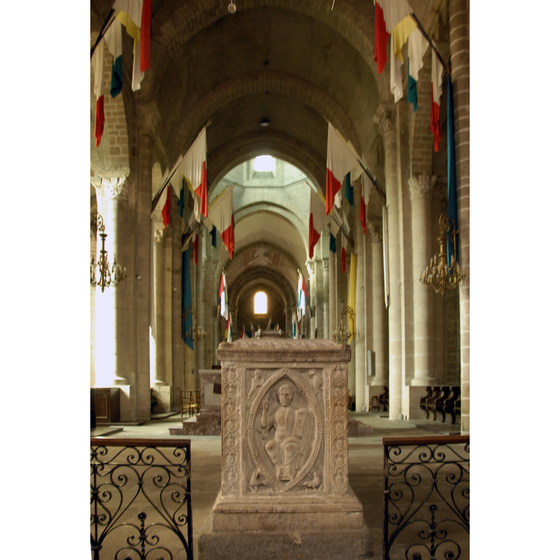 Saint-Junien's sarcophagus