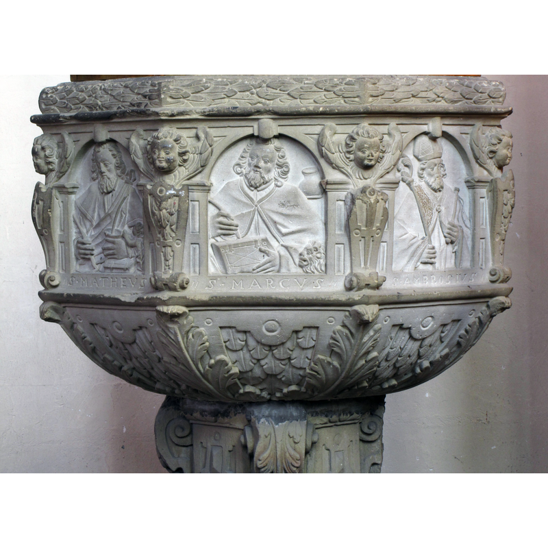 seen here on the right panel, to the right of Mark's