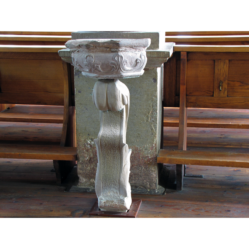 one of two 18thC stoups; listed in Palissy [ref.: PM67001234 / IM67006610]