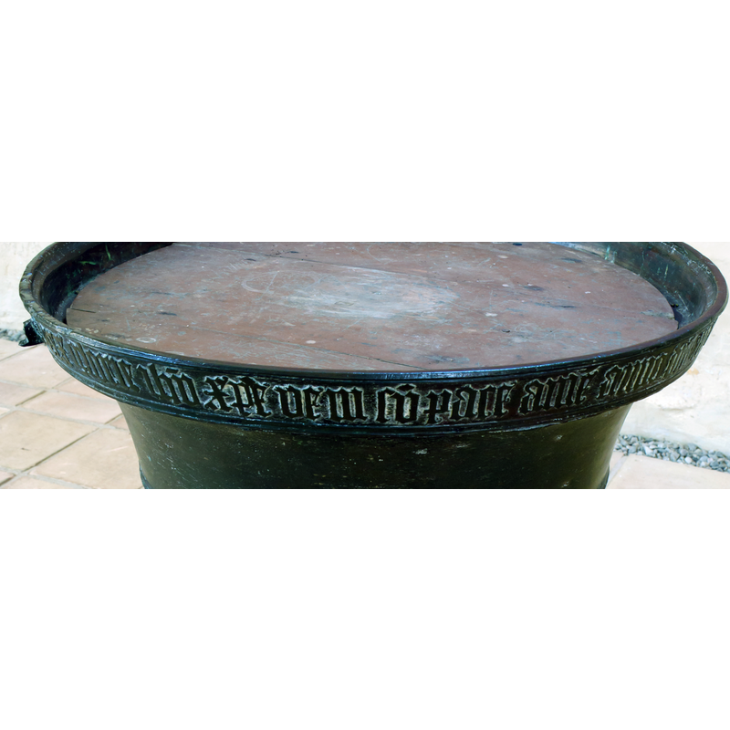 partial view includes: "[...]rex glory jhesu christe veni cum pacem. amen.. anno [...]"