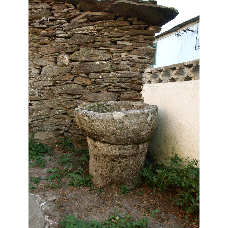 Main image for Navallos