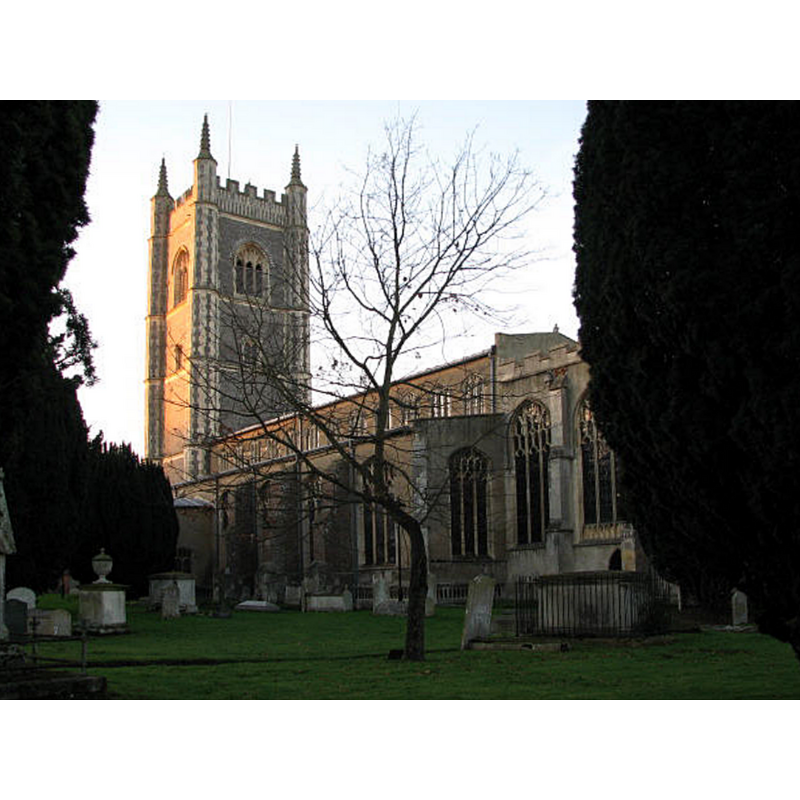 Source caption: "Construction work for St Mary's church started in 1492, the year that Columbus discovered America; it was completed by the time King Henry VIII made himself head of the Church in England. Puritan Divine Matthew Newcomen, who preached before the House of Commons at Westminster, held services here, and 'Roaring' John Rogers delivered the Gospel of Salvation from the turret adjoining the porch roof to 1200 people gathered in the churchyard. The appearance of the building has changed many times since then as has the interior."