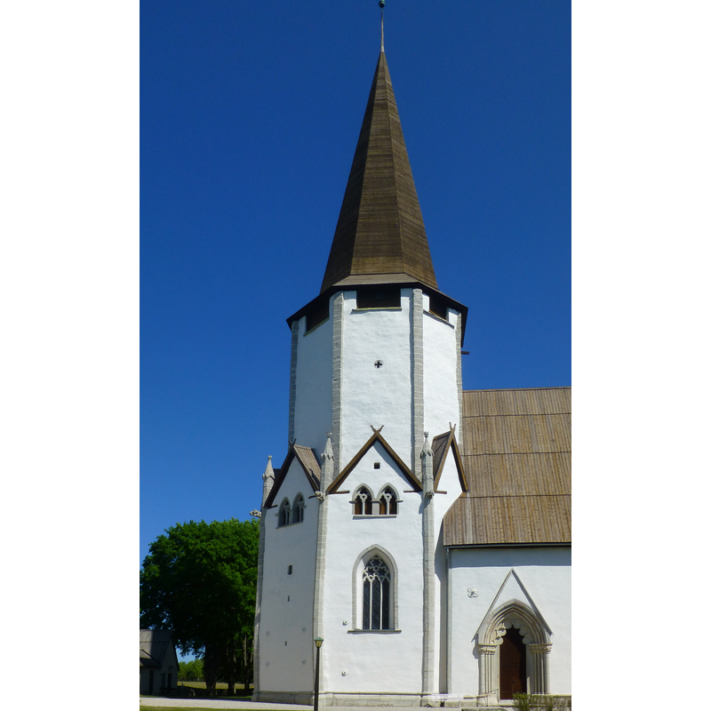 one of the few medieval octagonal church towers on Gotland