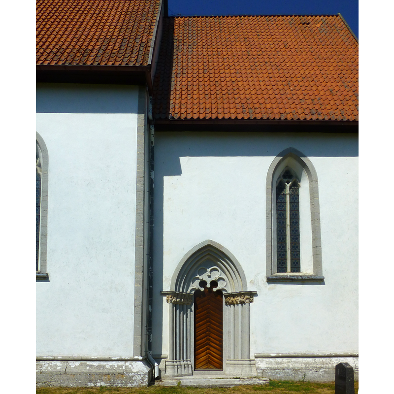 opening into the chancel