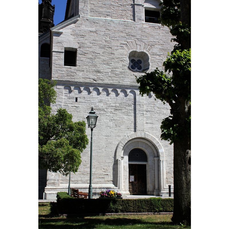 showing the west portal