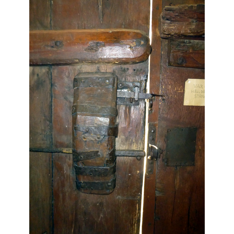 the lock of the west door seen from inside