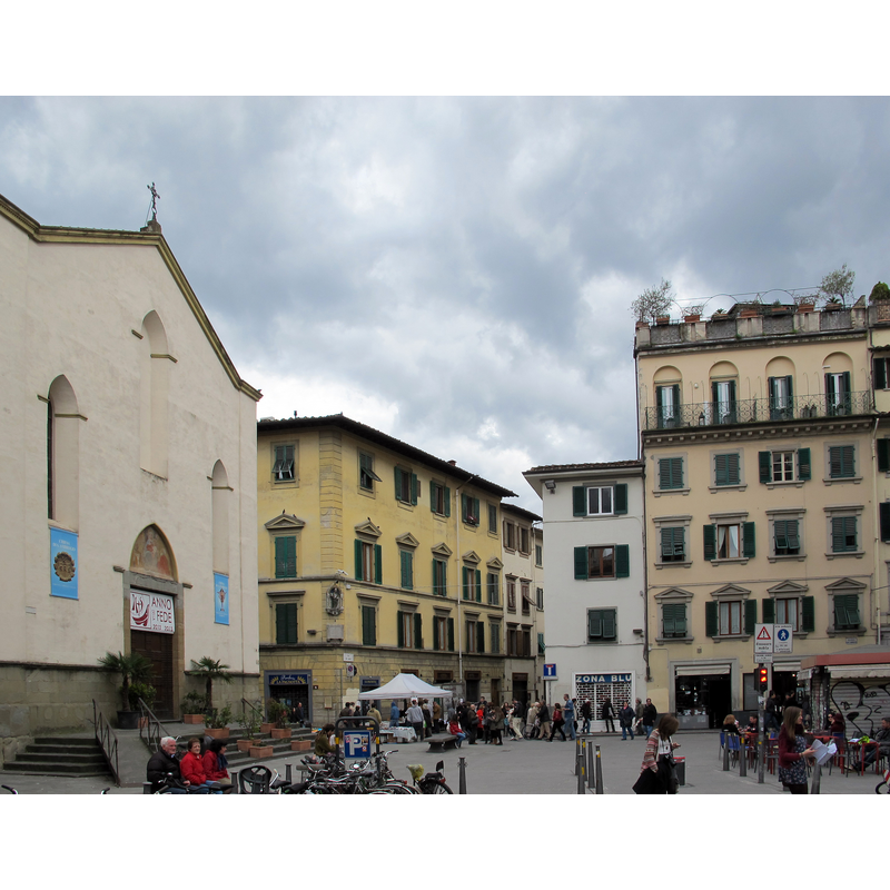 Source caption: "Piazza sant'ambrogio"