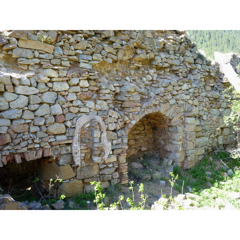 Source caption: "Església parroquial de Sant Miquel (Fígols): Interior".