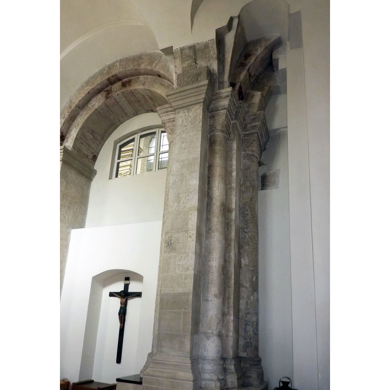 Romanische Kapelle, Schottenkirche: partial view of the interior -- remains of the church founded here by Hiberno-Scots Benedictine monks in the 12thC?