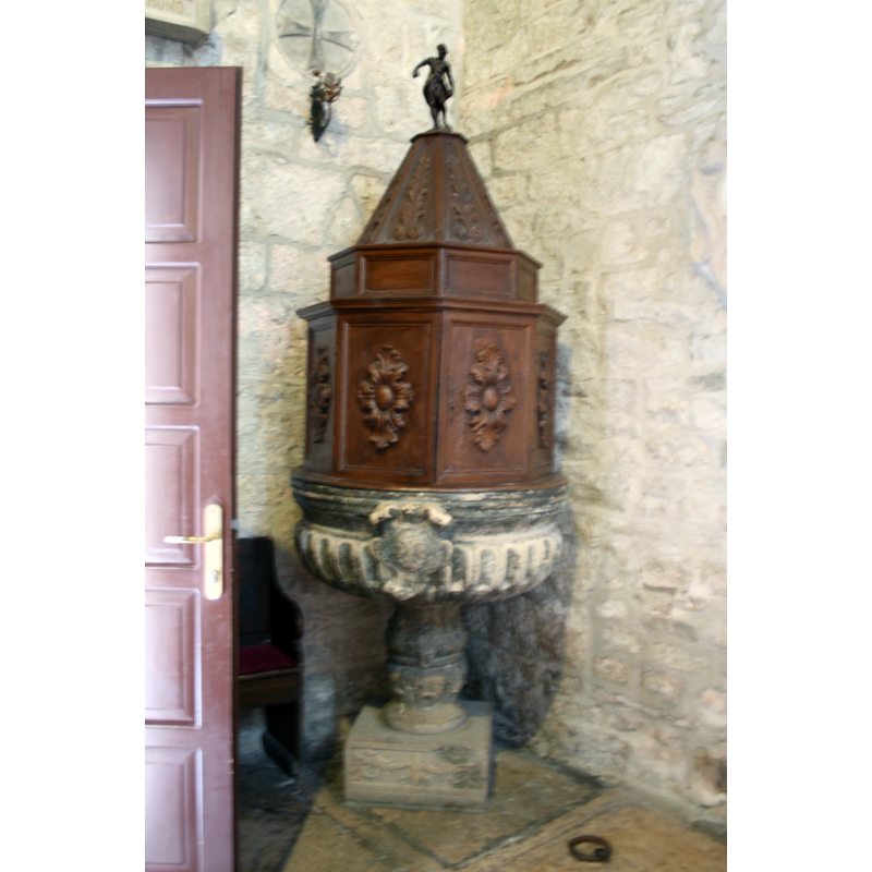 the 17th-18thC (?) font