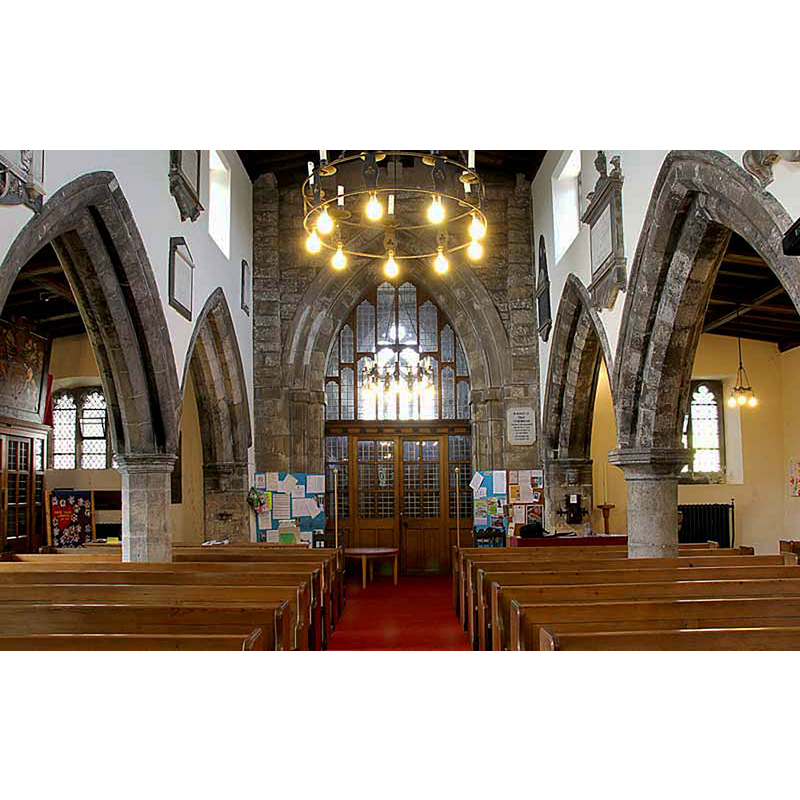 just the tip of the basin side is visible here, on the right, behind the penultimate pillar of the north arcade