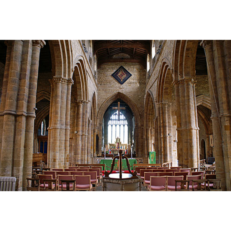 the top of the basin and the cover in the foreground