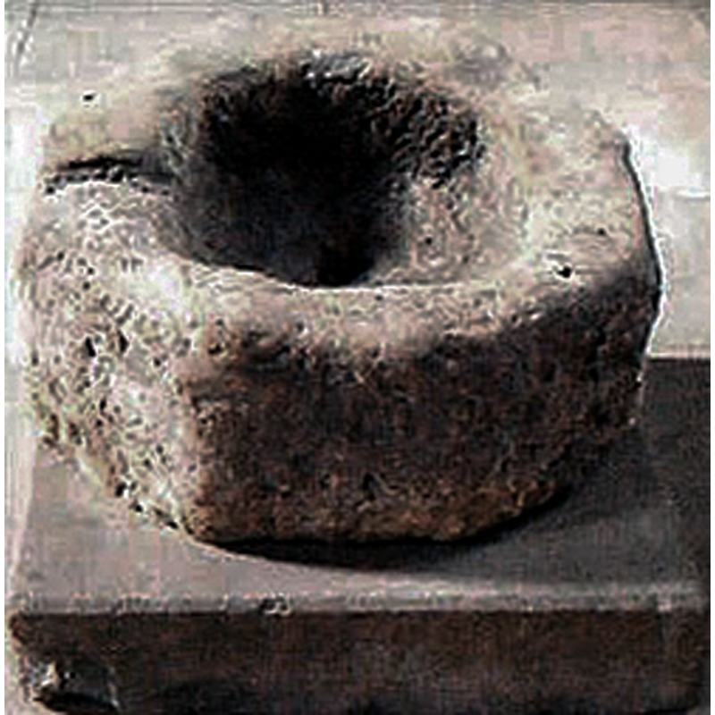 two sources [cf. FontNotes] claim it is an old font "probably Saxon"