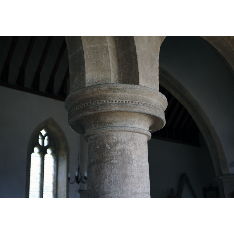 Source caption: "Church of St.Medard & St.Gildard: Capitals in the South Arcade. The pillars of the South Arcade are all similarly capped with these modestly decorated capitals".