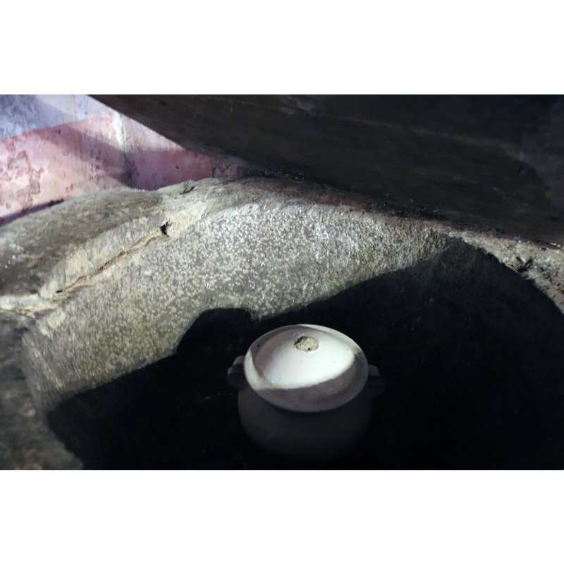 the small insert is probably used to hold the water, avoiding the use of the larger basin
