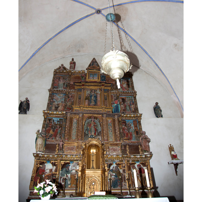 the rretable of the main altar