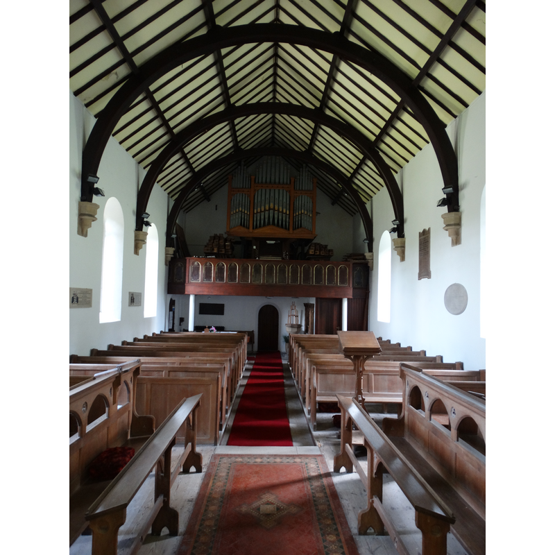 the font is at the far [west] end, right [north] side