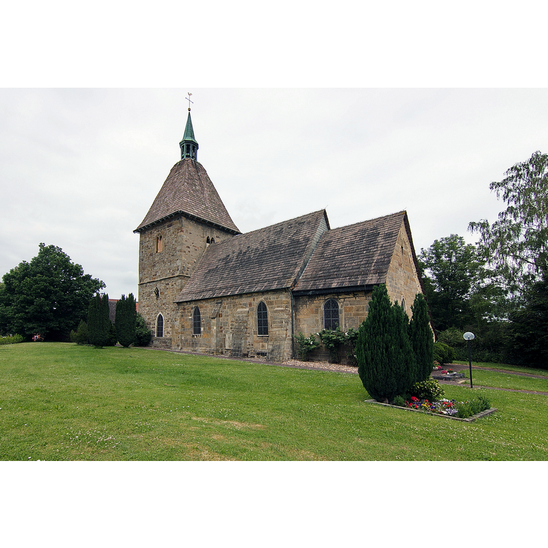 Source caption: "Pfarrkirche St. Ägidien, als Bruchsteinbau erbaut in der ersten Hälfte des 15. Jahrhunderts auf den Resten einer Vorgängerkirche von 1200."