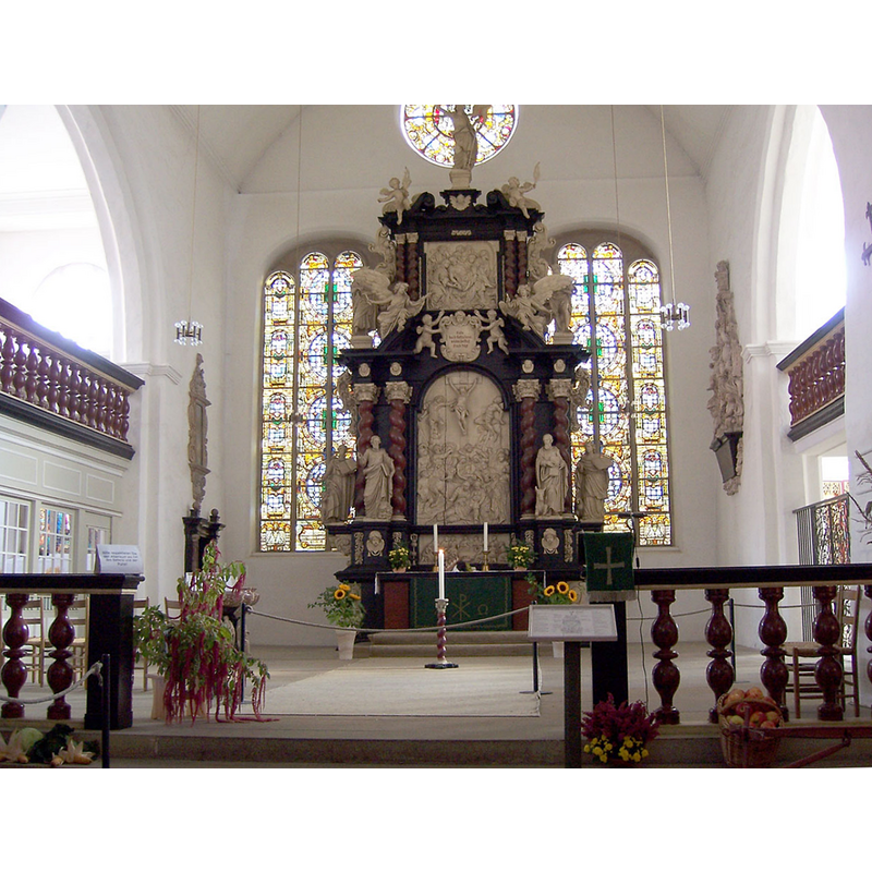 Source caption: "Stade, Kirche St. Cosmae (13.Jh), Hauptaltar von Christian Precht 1677".