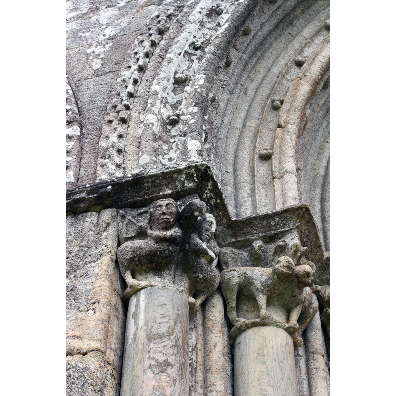 curious re-carving: the figures on the left capital here were originally centaurs armed with bows and arrows, but were later re-carved as (almost) sirens