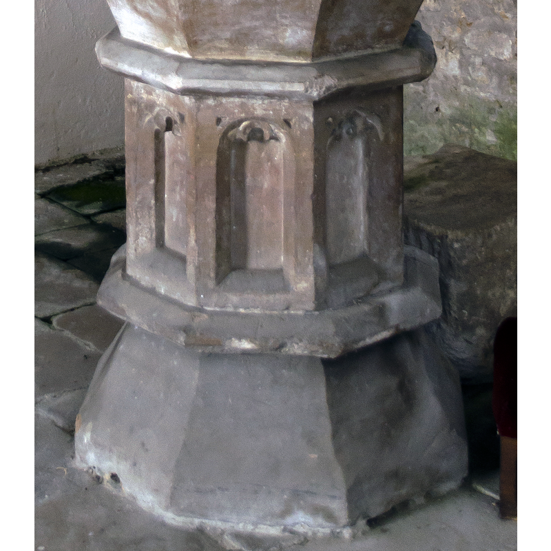 deeply carved on the sides of the octagonal stem