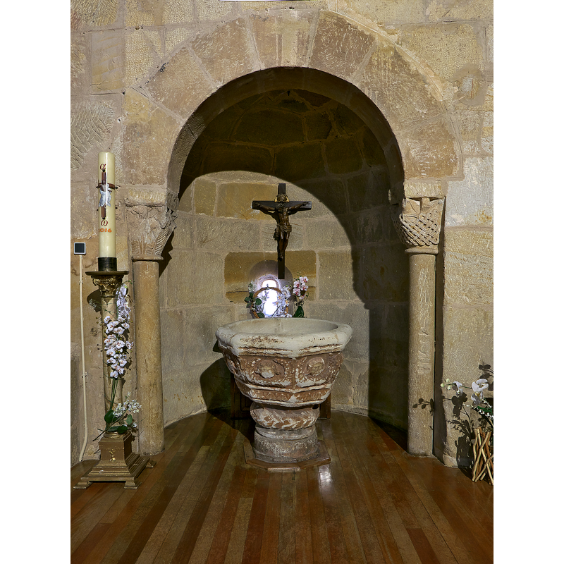 the south side apse now serves as baptistery