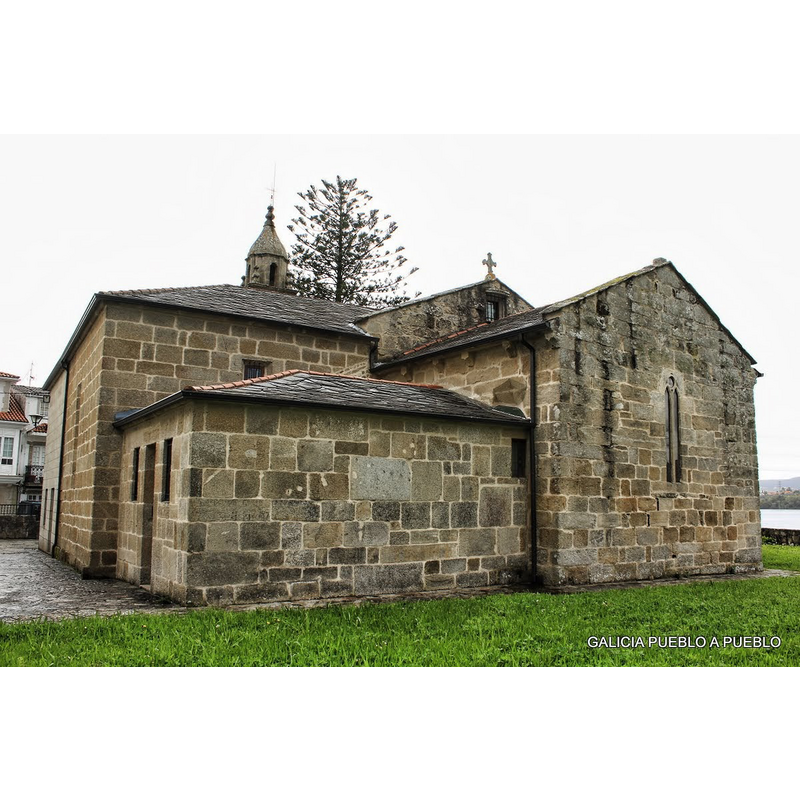 Source caption: "La iglesia es originalmente gótica, perteneciente a la segunda mitad del siglo XIV y aparece mencionada por primera vez en un documento de 1397, lo que nos aproxima a la época de su construcción."
