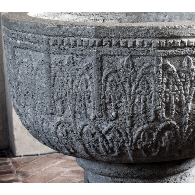 all around the sides and underbowl in close busy patterns