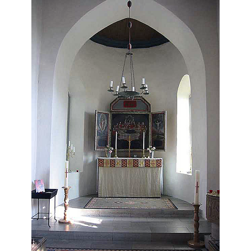 with only a partial view of the font in the bottom-right corner of the image