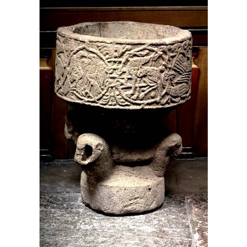 notice the drilled(?) hole in one of the heads of the base; was it used as drain?