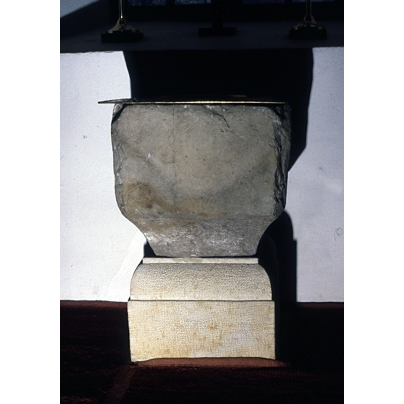 the medieval basin on a modern base