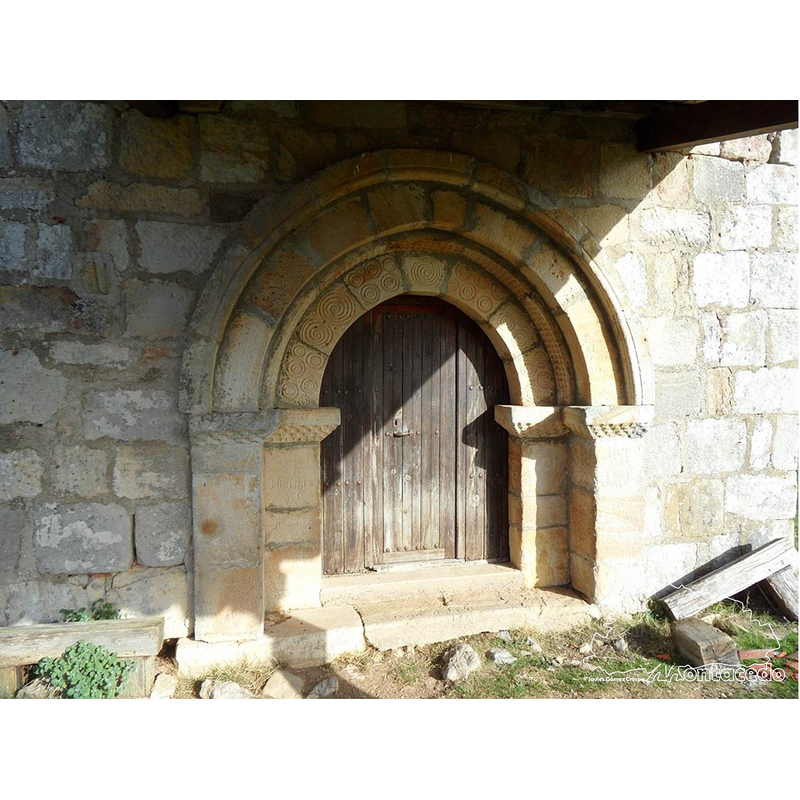 the portal now on the west side was originally/earlier on the south side; it was moved in the 1954 restoration