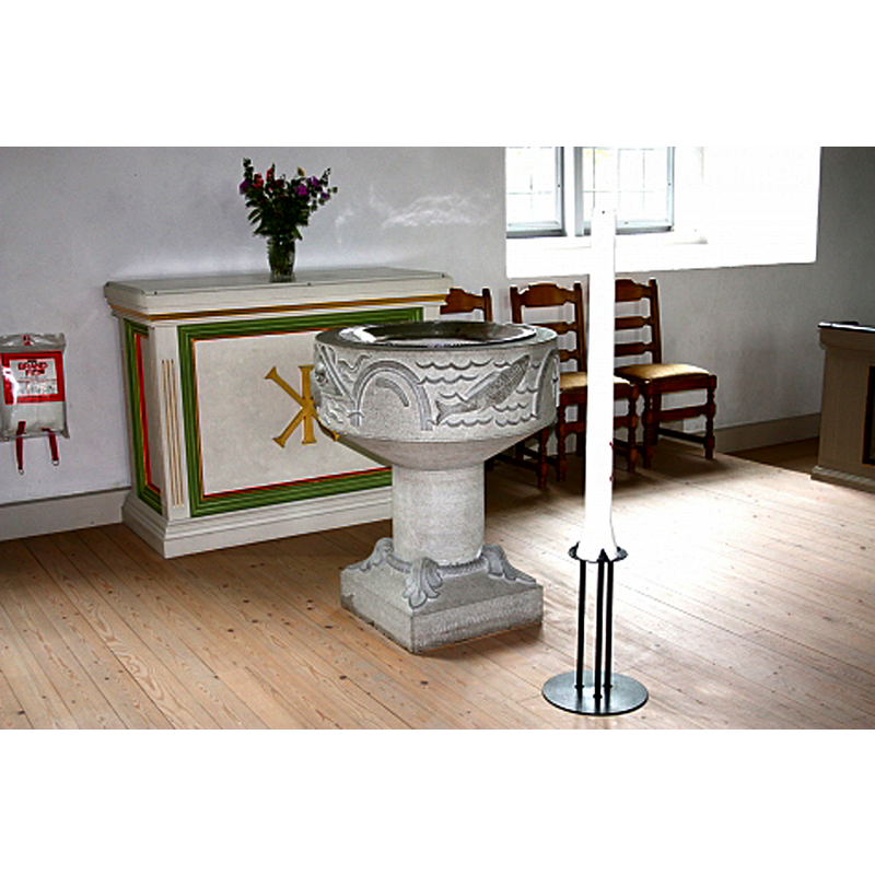 the 1940s font inside the 19thC church