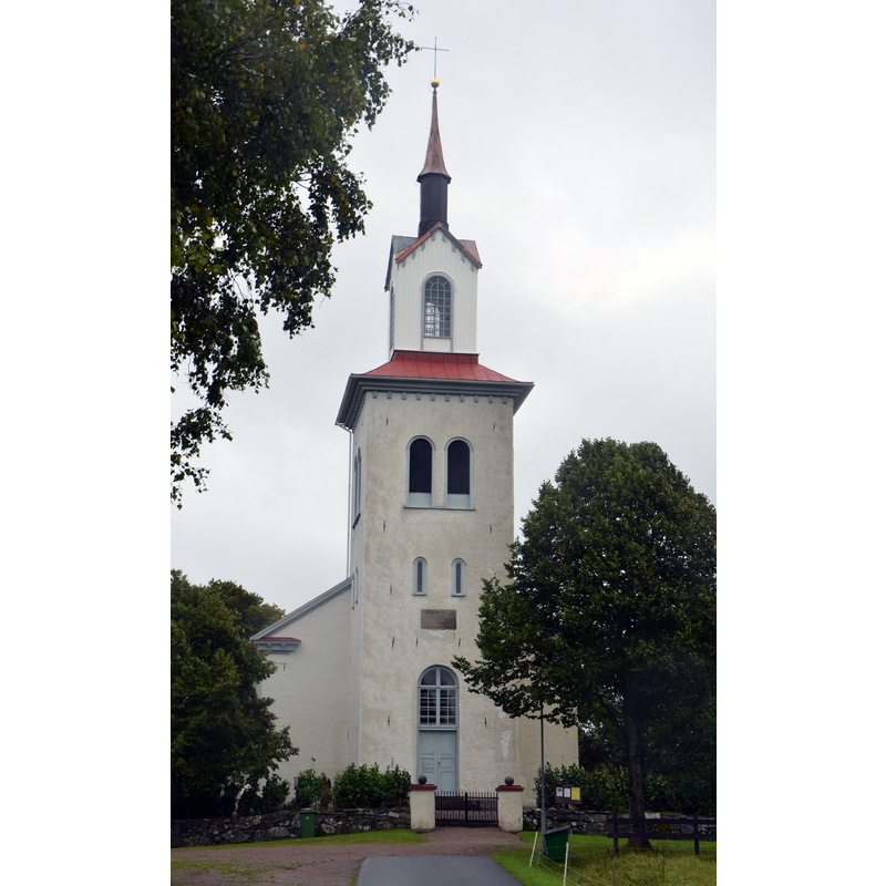 modern church of 1850 replaced the medieval wooden church here